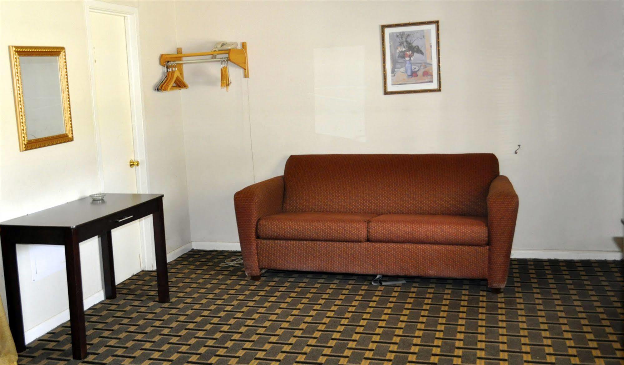 Andrews Motor Inn Exterior foto